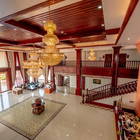 36Manor International Sport Hotel Vientiane Extérieur photo