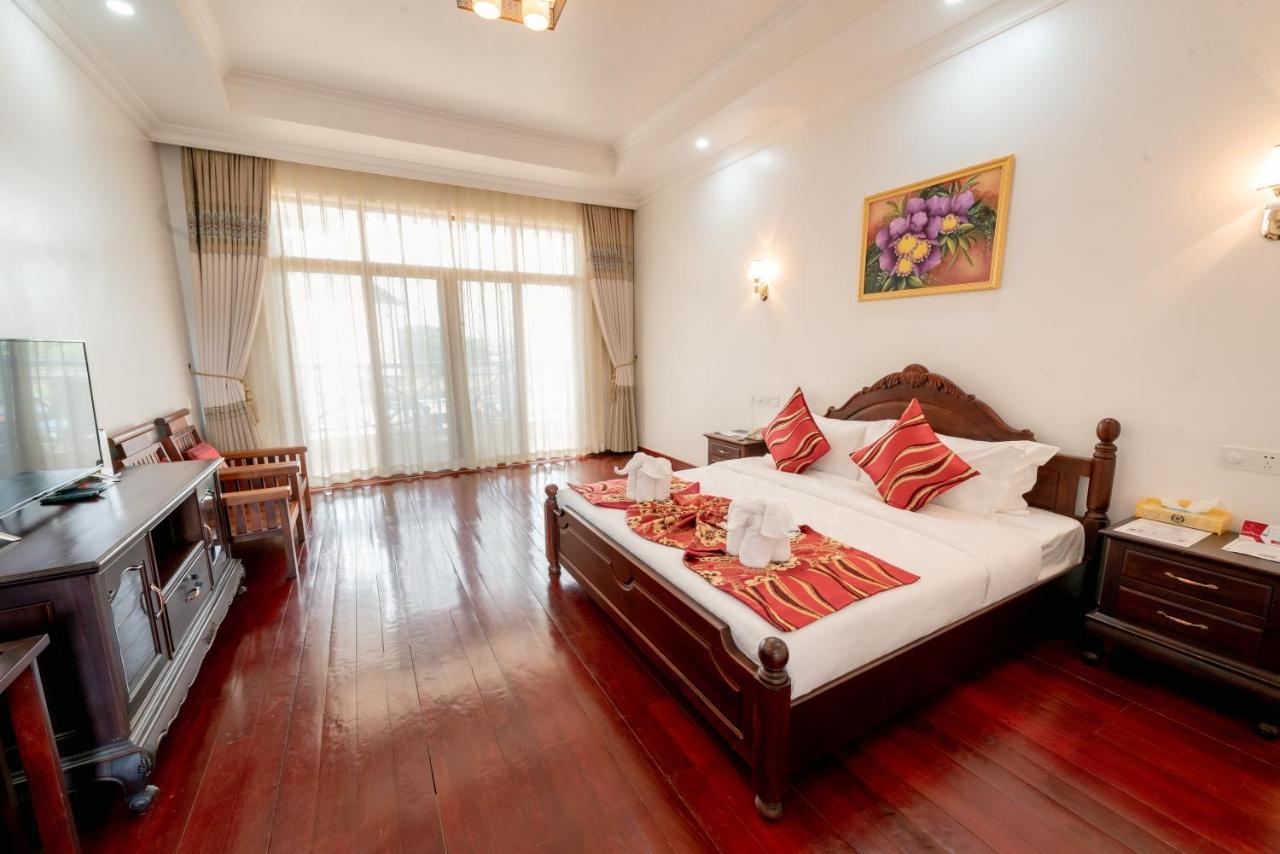36Manor International Sport Hotel Vientiane Extérieur photo
