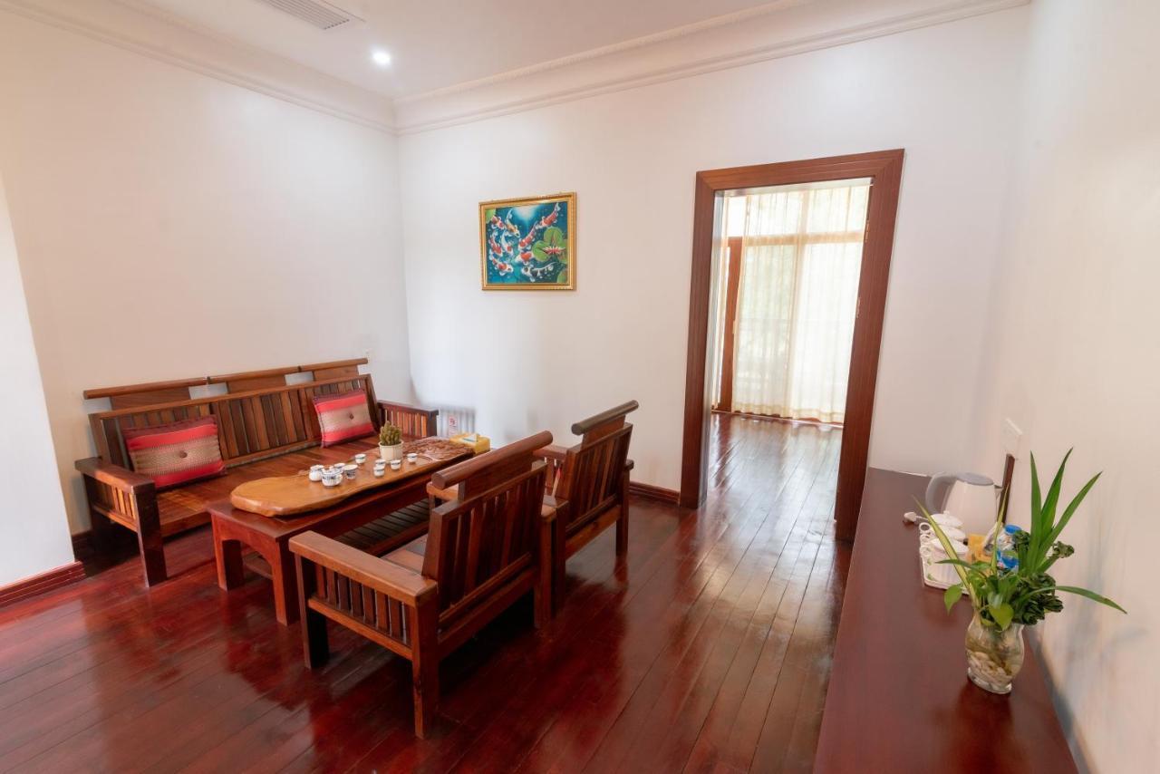36Manor International Sport Hotel Vientiane Extérieur photo