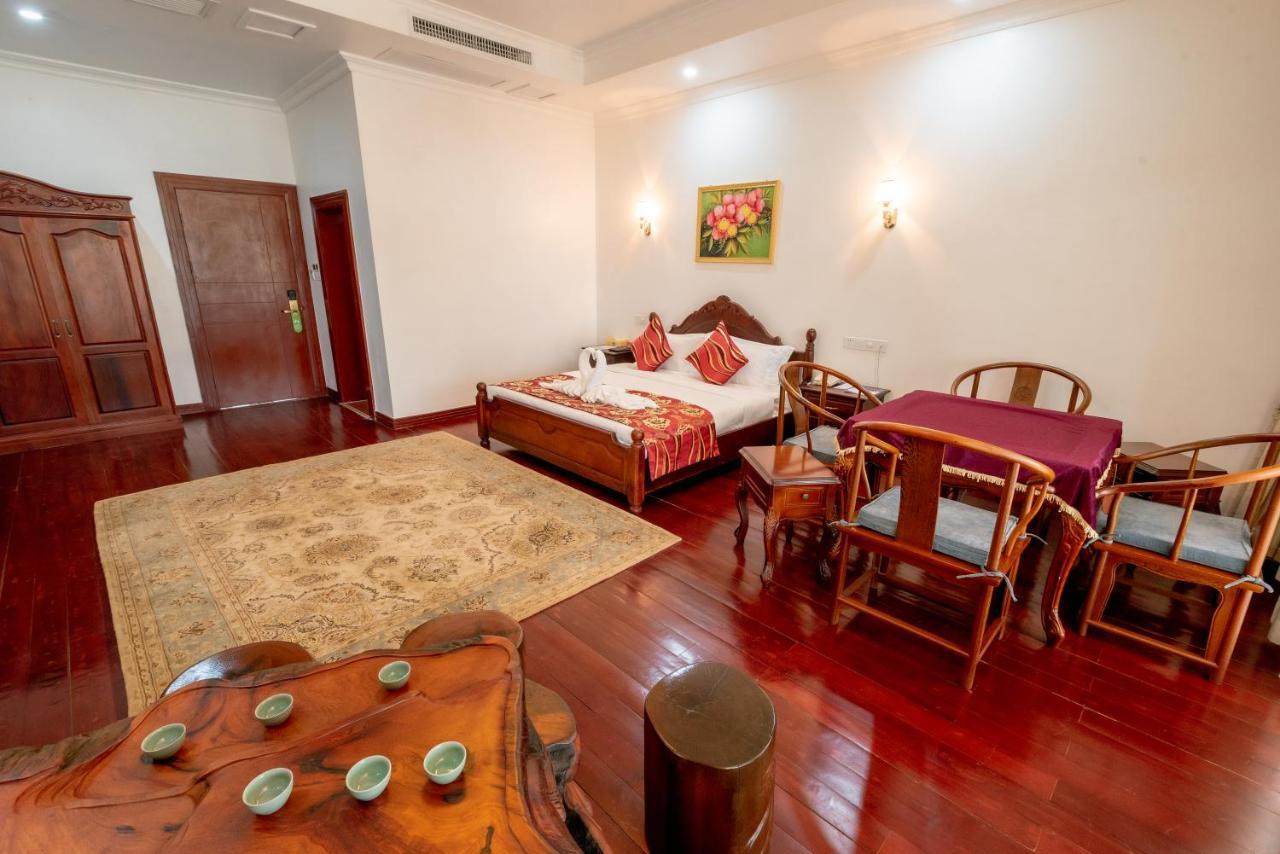 36Manor International Sport Hotel Vientiane Extérieur photo