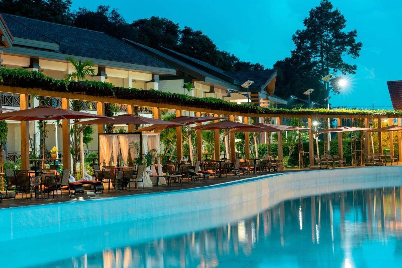 36Manor International Sport Hotel Vientiane Extérieur photo