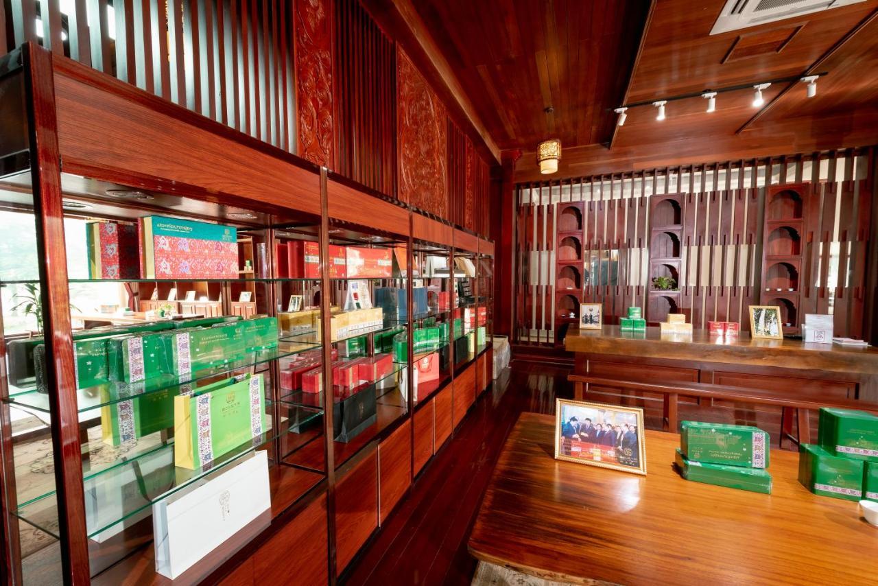 36Manor International Sport Hotel Vientiane Extérieur photo