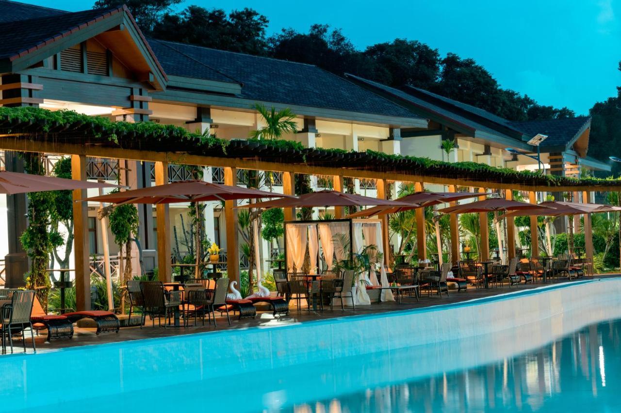 36Manor International Sport Hotel Vientiane Extérieur photo