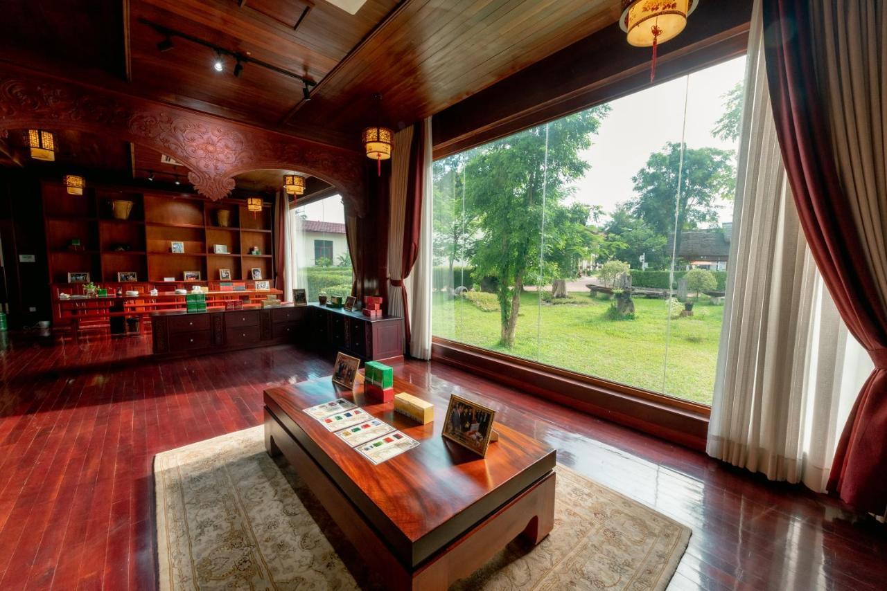 36Manor International Sport Hotel Vientiane Extérieur photo