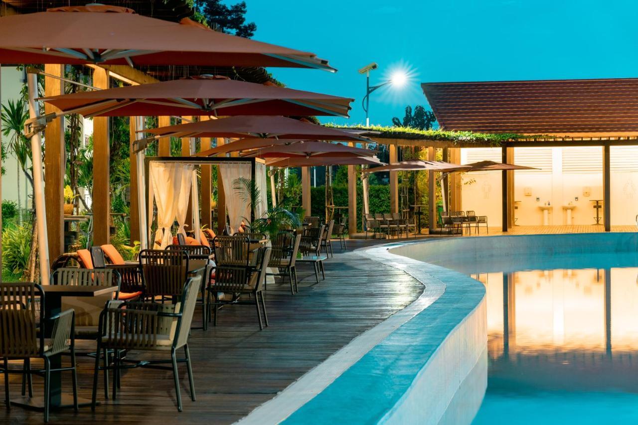 36Manor International Sport Hotel Vientiane Extérieur photo